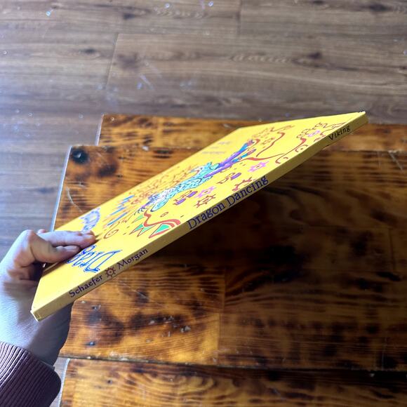 Dragon Dancing Chinese Hardcover Book - Picture 8 of 8